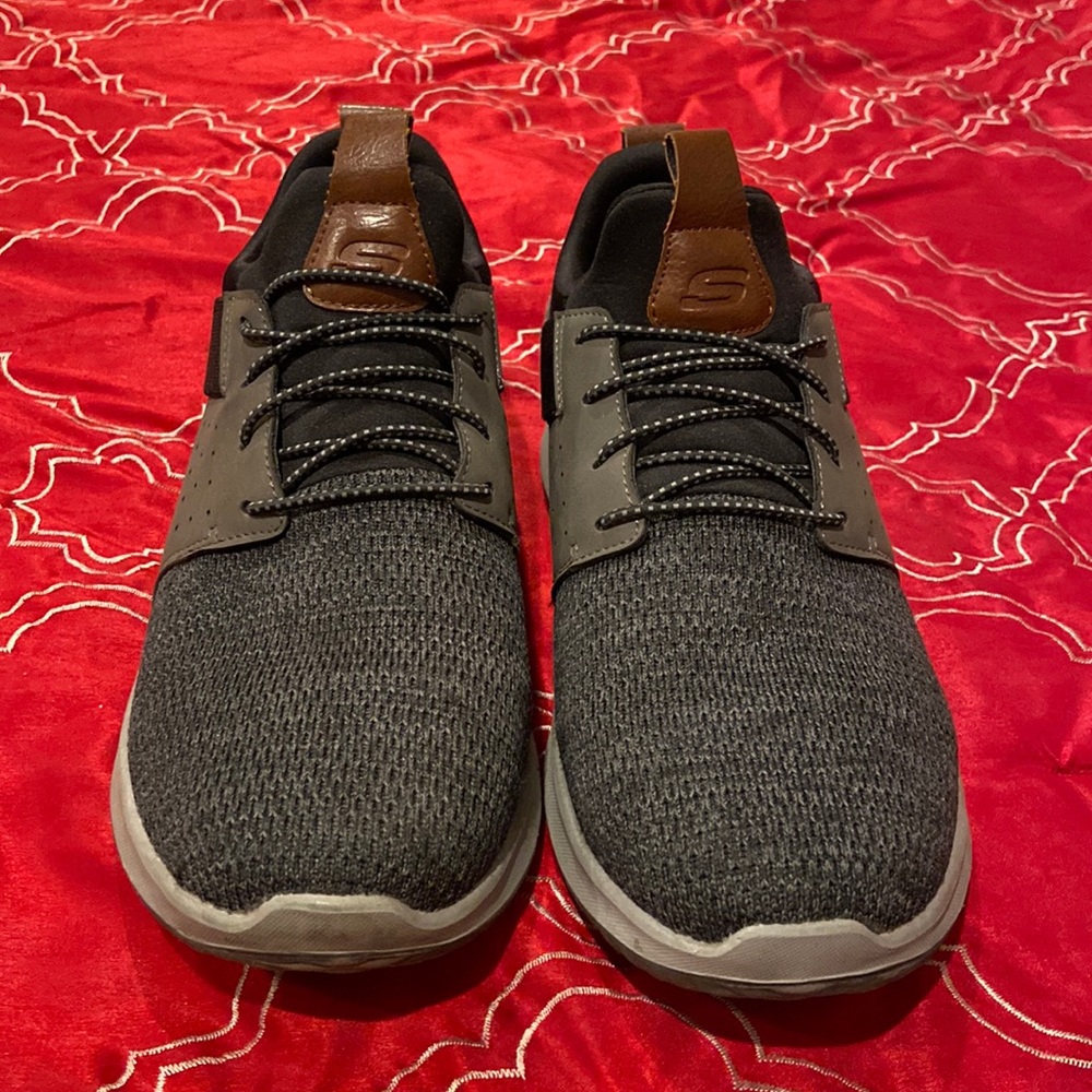 Skechers Men’s Slip On Shoe (Lightly Worn)